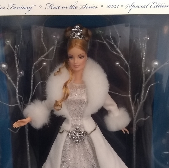 Mattel Barbie 2fer Holiday Barbie Vnt special 2006 Bob Mackie Ed, & 2003 Ed. NIB - Picture 7 of 8